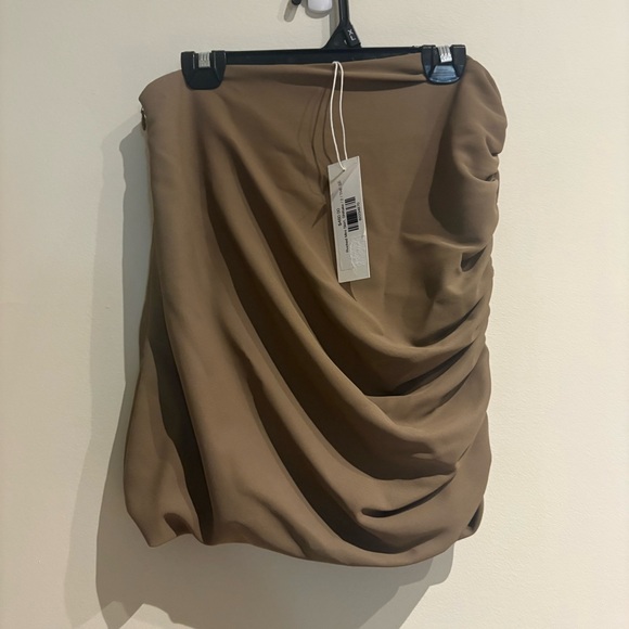 The Sei NWT Ruched Mini Skirt in Shiitake / Khaki / Camel Sz 2 XS - Picture 4 of 9